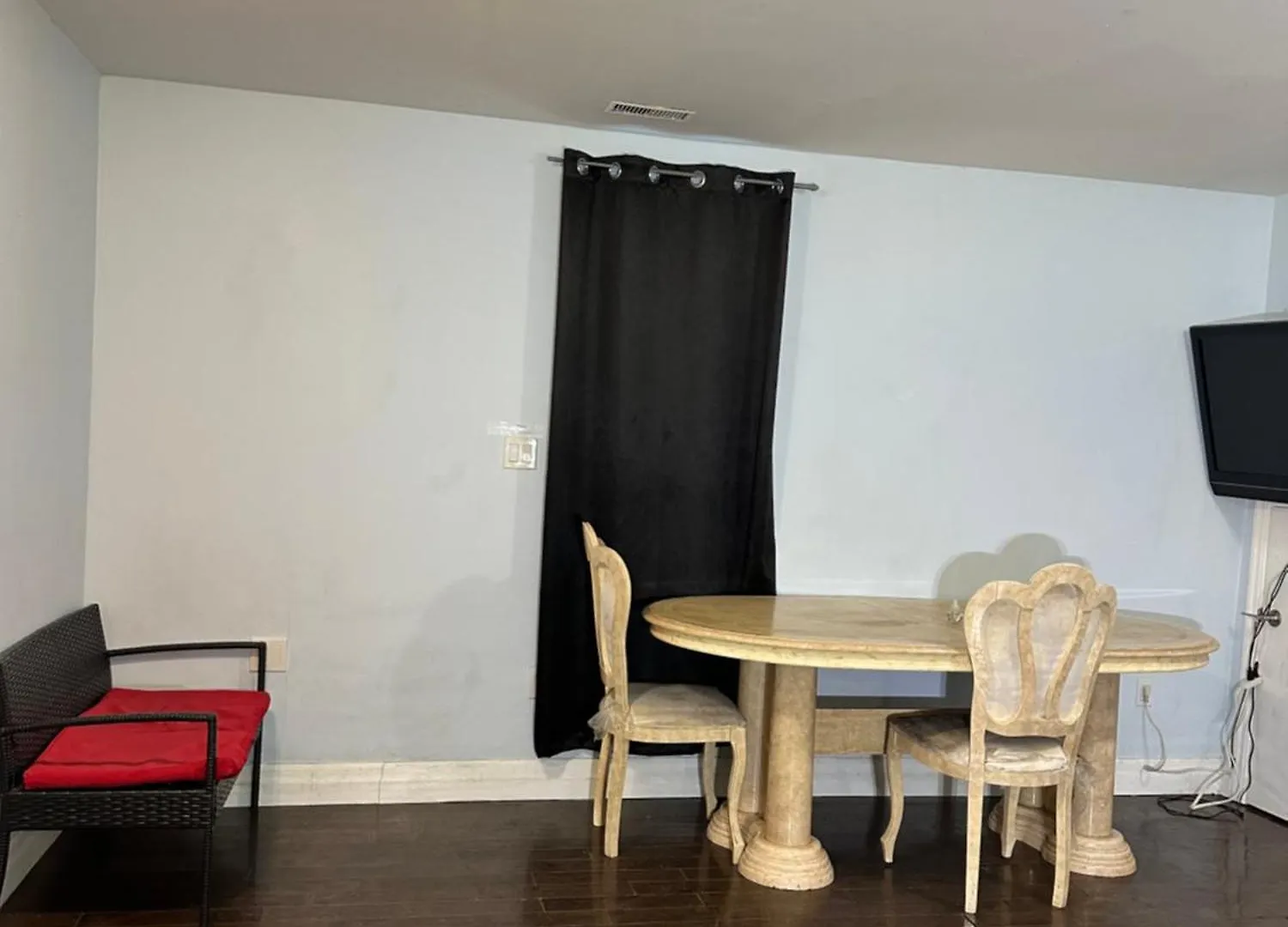 Garden Nook Space Share Toronto Kanada